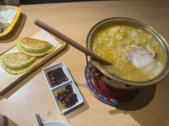 -关东小磨东北菜(上海长风大悦城店)