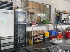 -牛一煲美食(江高店)