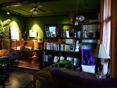 -出走咖啡·面包(宋庄店)