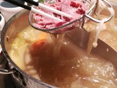 -左庭右院鲜牛肉火锅(浦江欢乐颂店)