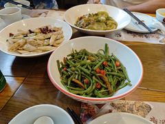 -黄泥岗·地道湖北菜(奥特莱斯店)