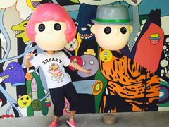 -莓园冰淇淋店