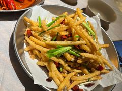 -巴厘龙虾·榜首油焖大虾(音乐学院·沿江酒馆店)