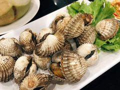 -J Daeng Seafood