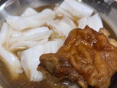 -电厂猪脚粉快餐店