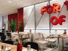 -必胜客(新中纬店)