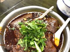 血旺-小杨翘脚牛肉