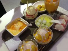 -圆碌碌甜品屋(丹灶店)