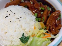 -杉杉奥特莱斯广场(哈尔滨店)