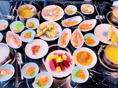 -淡尾·海鲜自助概念餐厅(虹桥南丰城店)