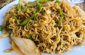 Stir-Fried Instant Noodles