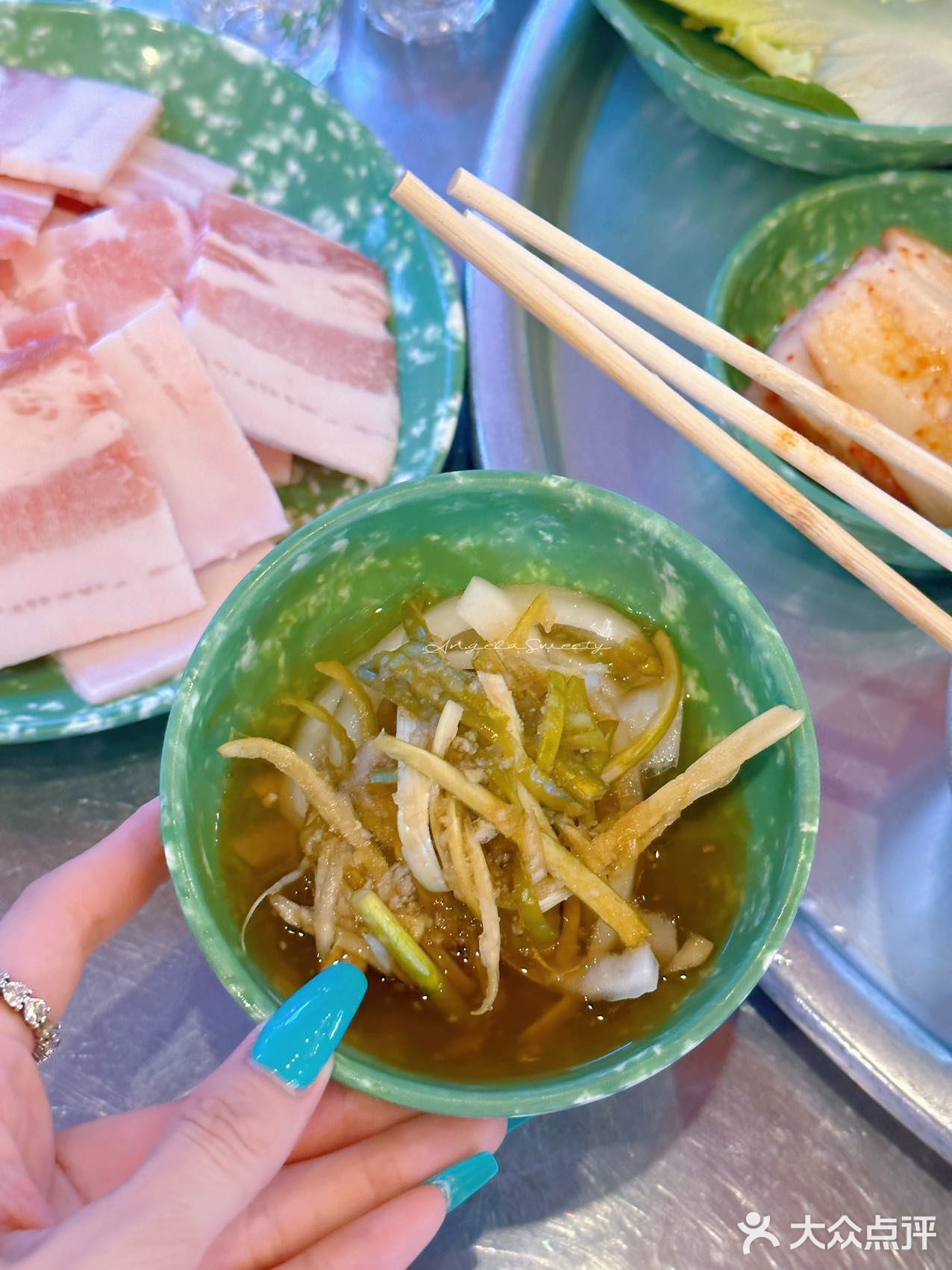 来韩国街的首尔夜市吃烤肉啦🍗