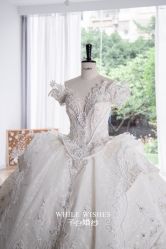 -予白婚纱礼服馆