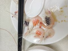 -辉记虾塘海鲜农庄