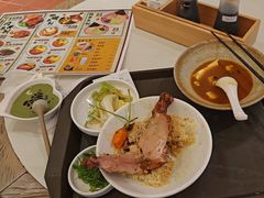 -大食代美食广场(上海中心店)