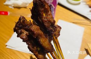 Australian Beef Short Ribs with Sauce Skewers