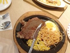 -菲滋意式餐厅(富阳东方茂店)