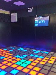 点击看大图 -趣动方格·跳格子(同城街华联店)