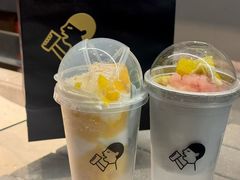 -喜茶(深圳万象城黑金店)