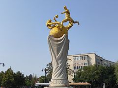 -民园广场