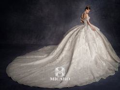 -南京宝娜嫁衣婚纱礼服馆(中央路店)