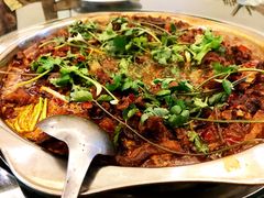 -周老三跷脚牛肉·全牛火锅(非遗传承店)