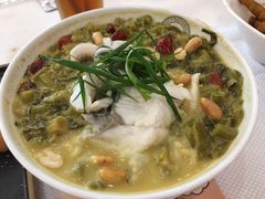 酸菜鱼米线-威尼斯西餐厅(古镇店)