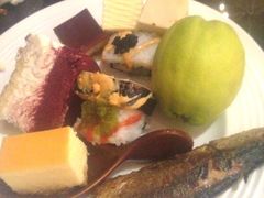 冻芝士蛋糕&nbsp;寿司-宁波石浦豪生大酒店·自助餐厅