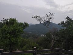 -襄阳烈士陵园(襄城区)