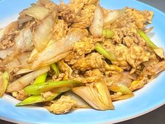 -雪乡人家东北菜·铁锅炖一切(高斯路店)