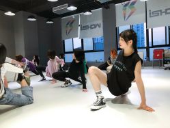 点击看大图 -ISHOW爱秀爵士舞蹈