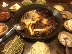 -星鸿社重庆老火锅(燃灯寺分店)