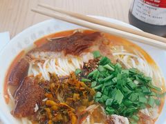 -力香园猪脚米线(金星店)