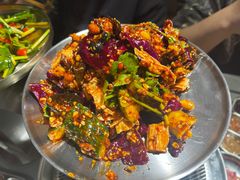 -围炉肉舍•炭烤活鳗•丹东海鲜烤肉(步行街店)