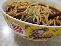 -易毛特色牛肉面(解放碑步行街店)