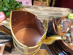 -香香腊排骨.野生菌火塘总店(束河店)