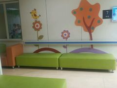 -上海市松江区中心医院