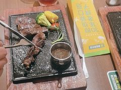 -豪客来牛排(空港华联店)