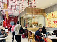 大堂-百事佳烧鸭牛腩(上海虹桥站店)