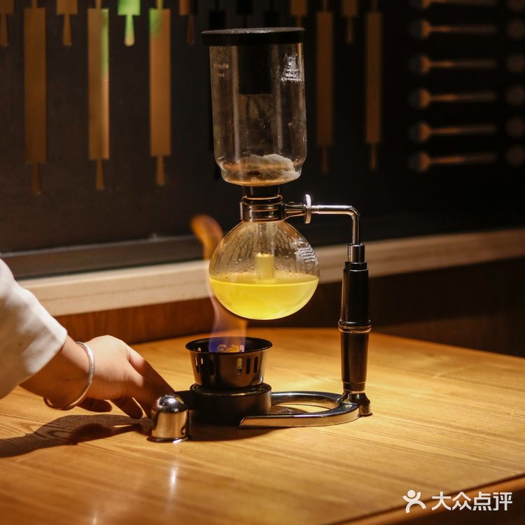 成都探店 | [糖果]法式装修风格黑珍珠川菜，约会首选地~