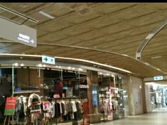 -东荟城名店仓