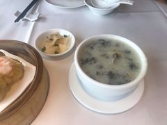 菜干咸骨粥-新海利海鲜城·41年珠海老字号(夏湾店)