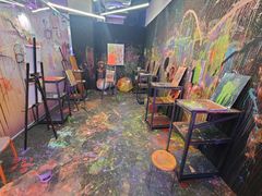 -不可思议减压馆·解压博物馆·摔碗发泄·团建定制