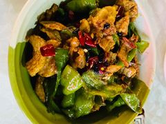 农家小炒肉-范饭椰林川湘味海鲜·椰子鸡(三亚湾椰梦长廊店)