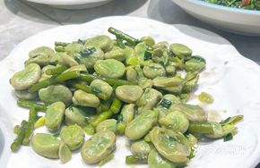 Garlic Sprouts with Broad Bean Paste