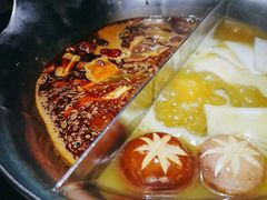 -湊湊火锅·茶憩(上海合生汇店)