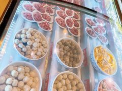 -牛满溢·自助潮汕鲜牛肉火锅(龙汇路店)