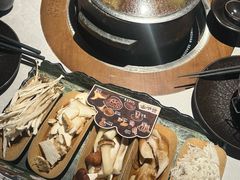 -芸山季·云南山珍菌火锅(人民广场来福士店)