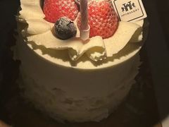 -肥肥虾庄·金牌油焖大虾(东湖欢乐谷店)