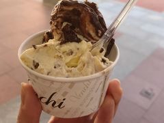 -VENCHI 闻绮(上海佛罗伦萨小镇店)